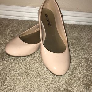 Petal pink flats💓