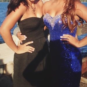 Navy blue shiny homecoming/prom dress size 6