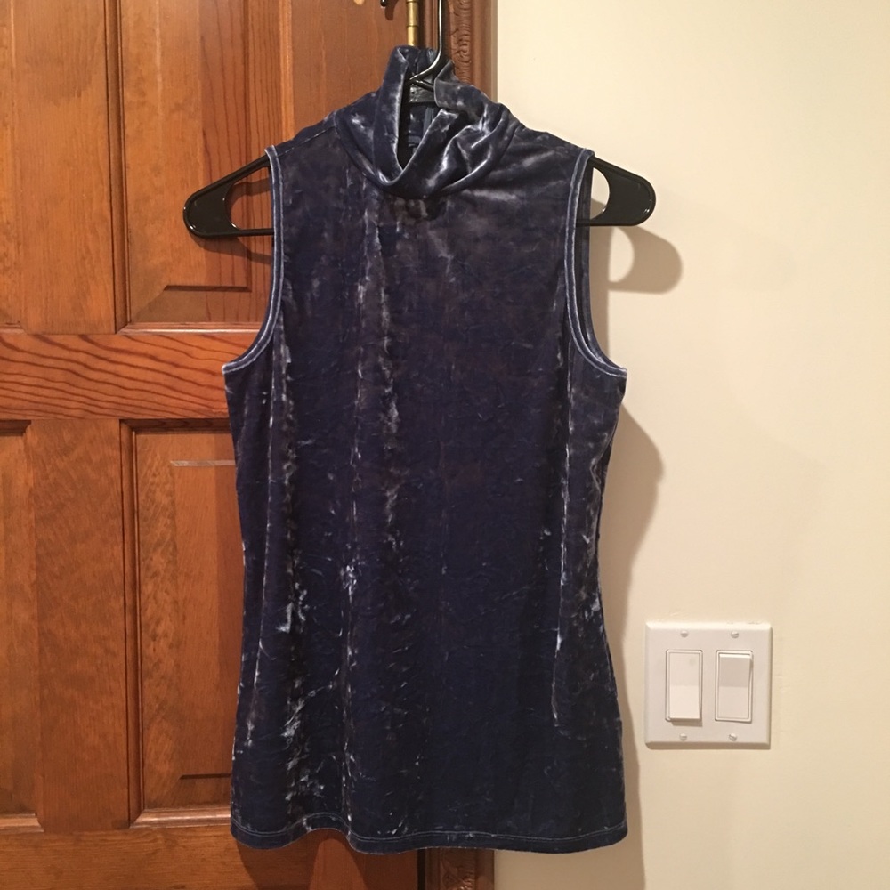 Vince Camuto Crushed Velvet Turtleneck Top navy