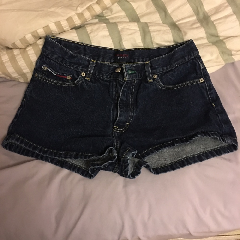 90s vintage tommy jean shorts.