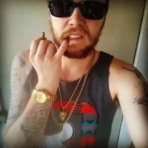 Meet your Posher, James