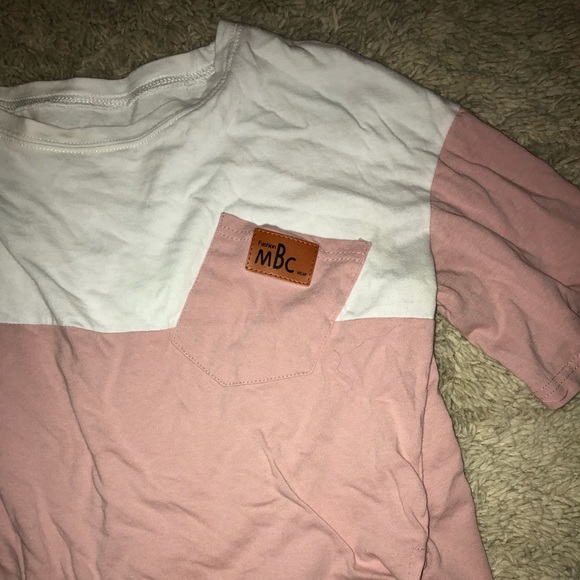 Cute crop top - Picture 1 of 1