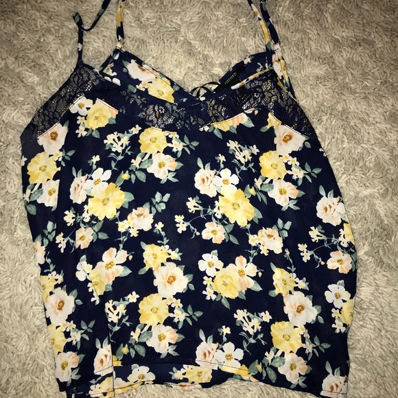 Forever 21 cute crop top - Picture 1 of 1