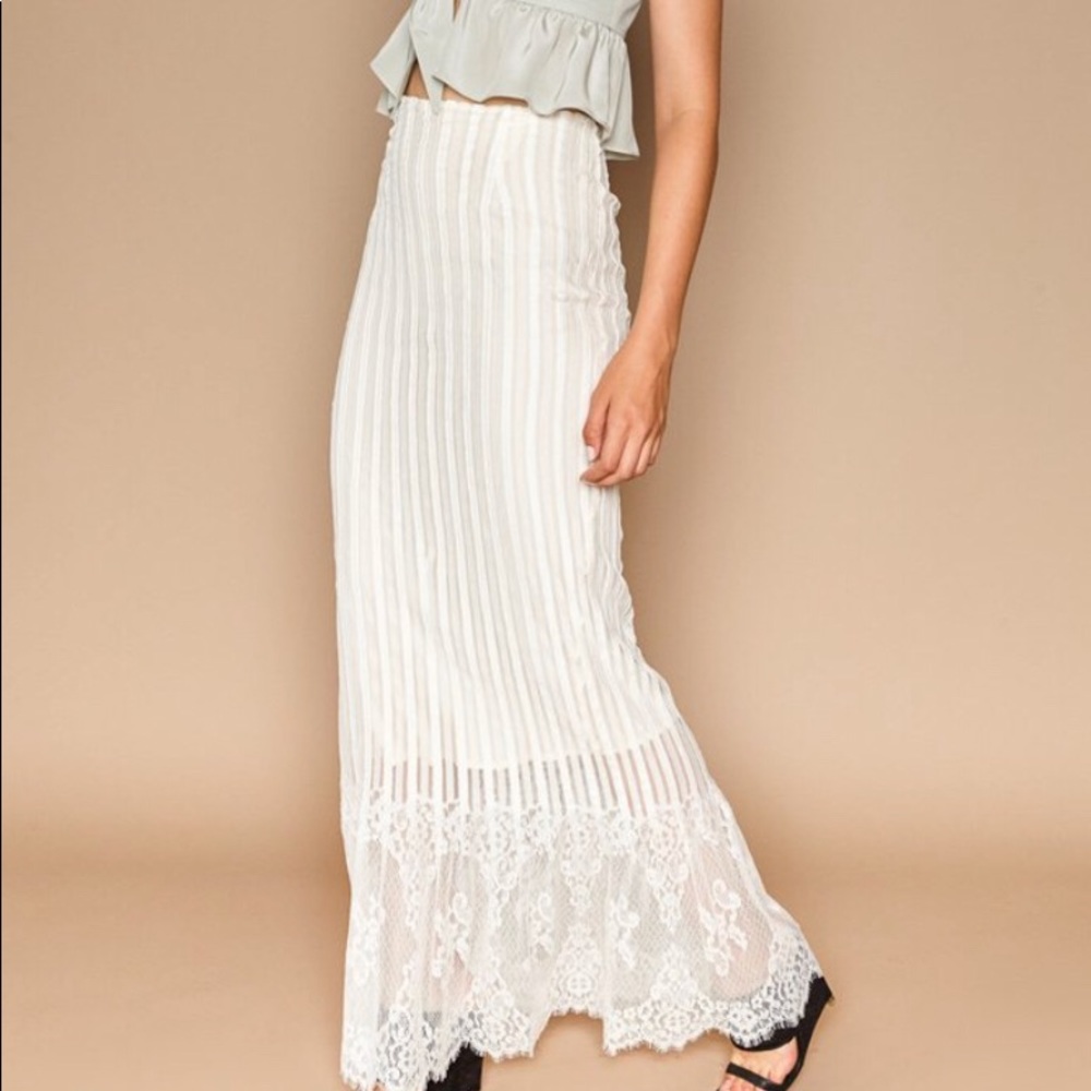 NWT Stone Cold Fox Rossario Skirt