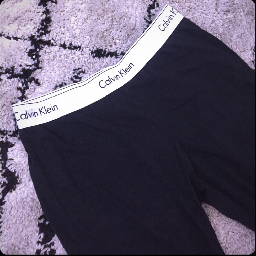 Soft Calvin Klein leggings