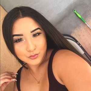 Meet your Posher, Brianna