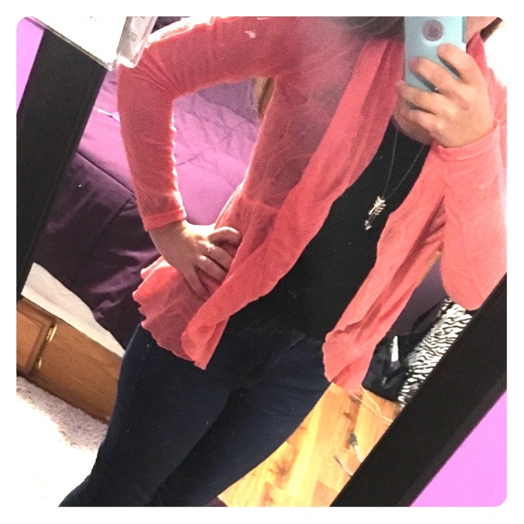 Salmon cardigan - Picture 1 of 3