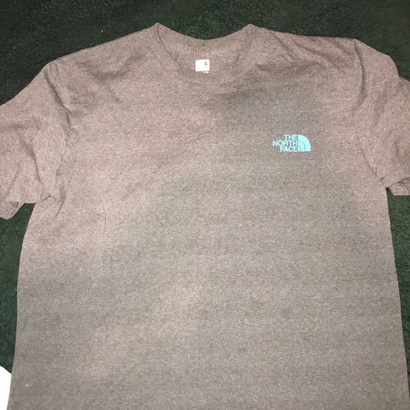 North Face t shirt - Picture 1 of 3