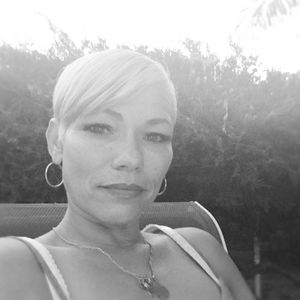 Meet your Posher, Carla