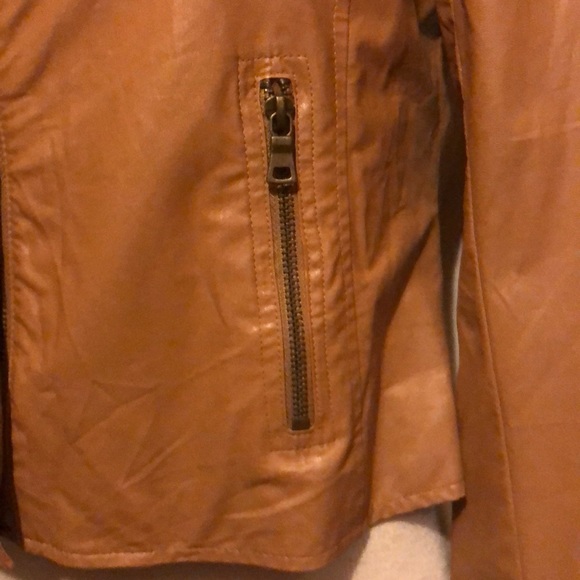 Ellen Tracy Vegan Quilted Caramel Colored Jacket - Picture 4 of 7