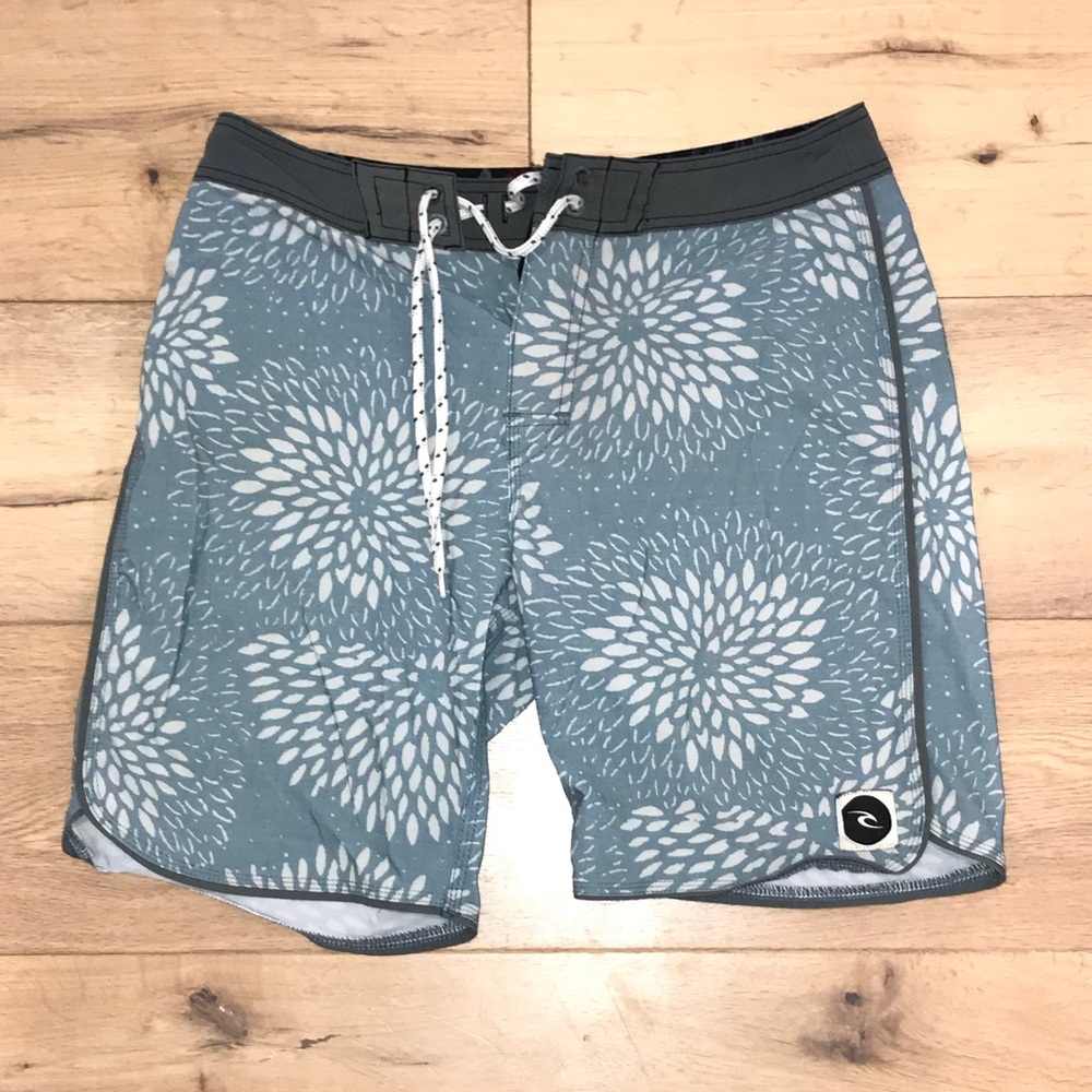 Rip Curl Board Shorts 19”