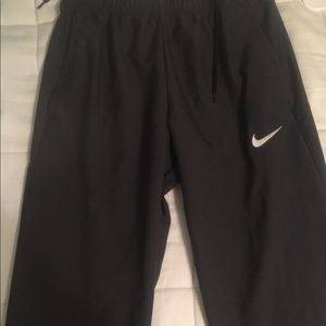 Nike golf pants size small