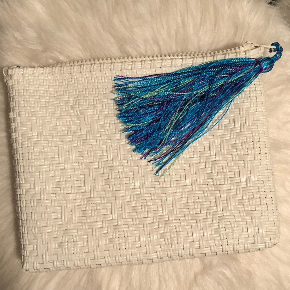 Woven Clutch 曆