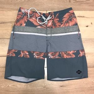 Volley Stripe Flower Board Short 19”