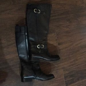 Black naturalized boots from Nordstrom size 6.5