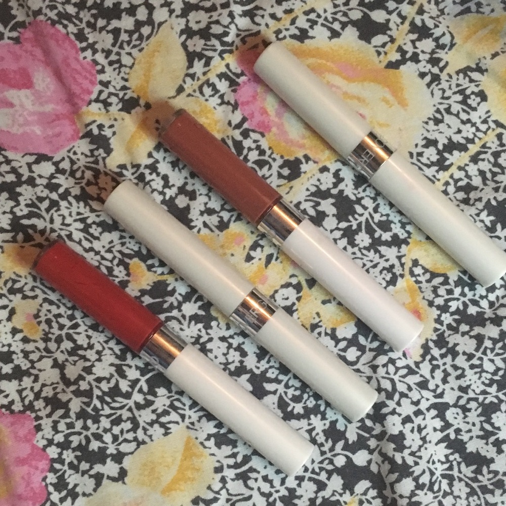 Two covergirl outlast lip color sets!