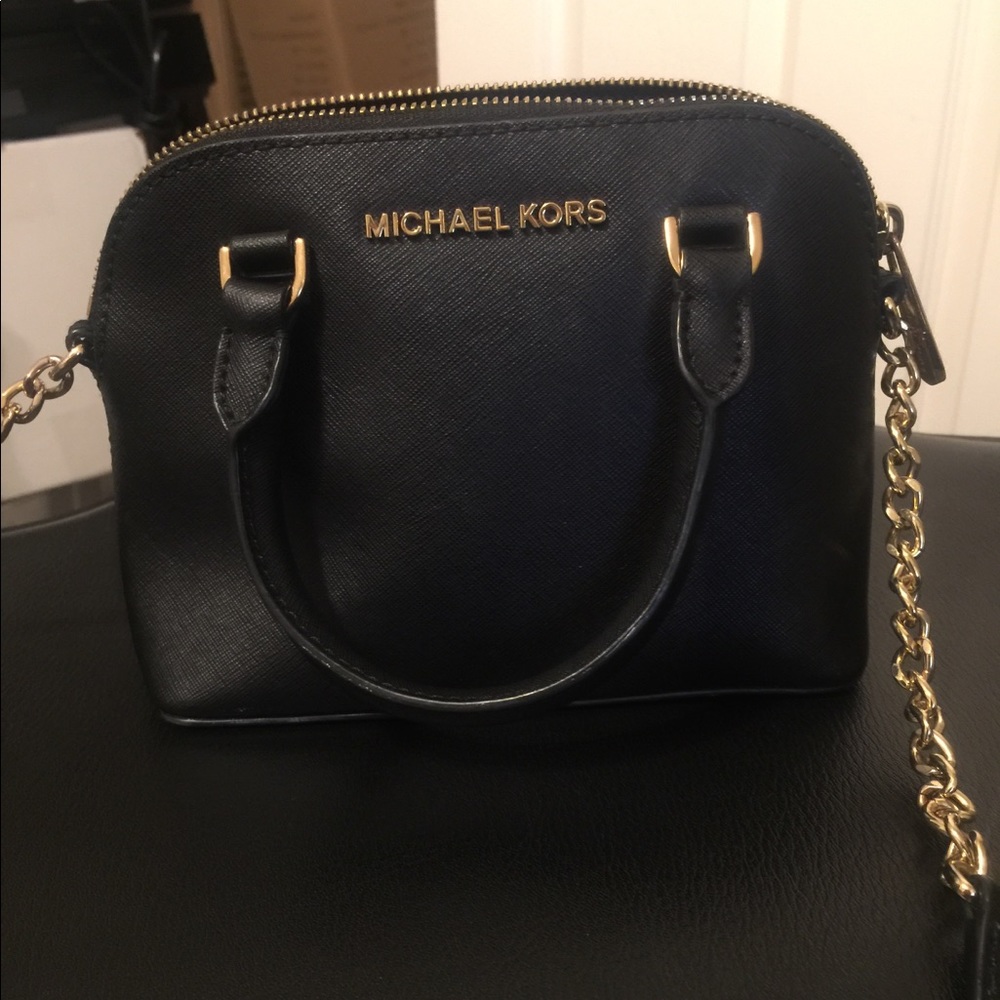 Michael Kors Crossbody Mini