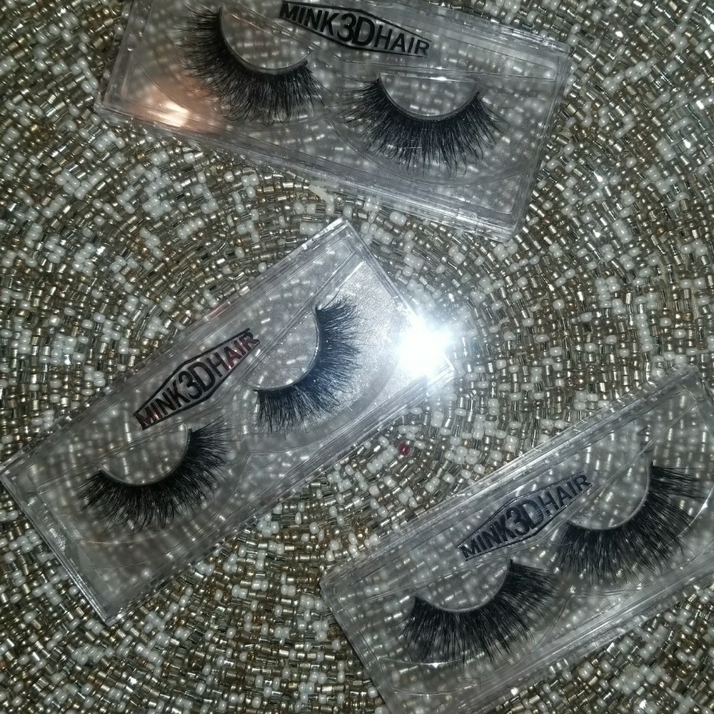 Mink lash strips
