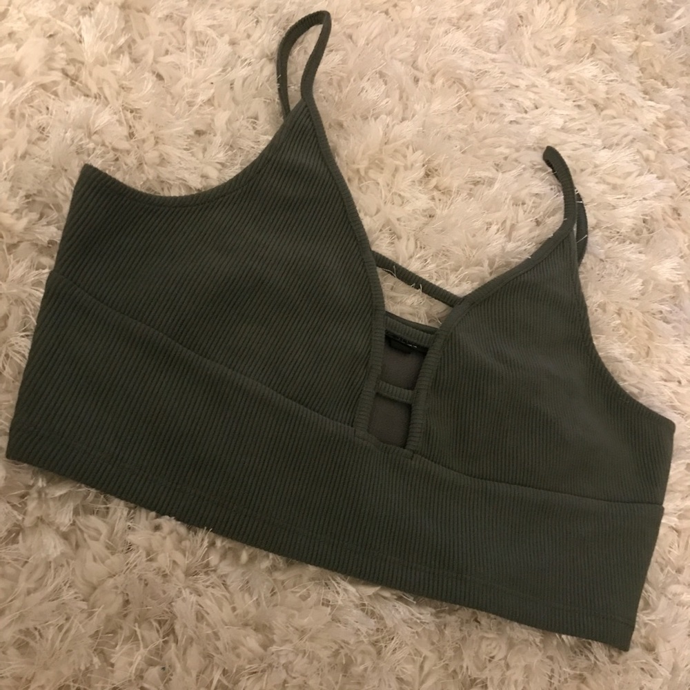 🌱TOPSHOP olive green crop top 🌱 - Picture 1 of 4