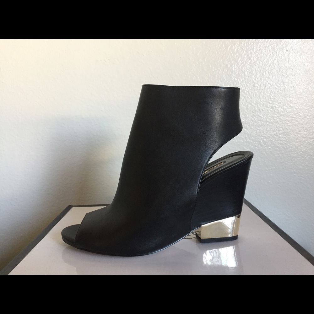 BCBG Peep Toe Bootie, Size 8.5