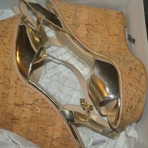 ALDO size 7.5 Wedges