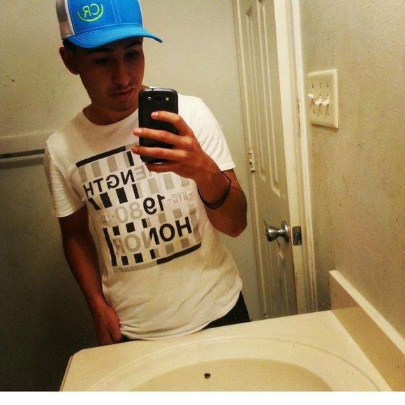 Meet your Posher, Isaac - Picture 1 of 1