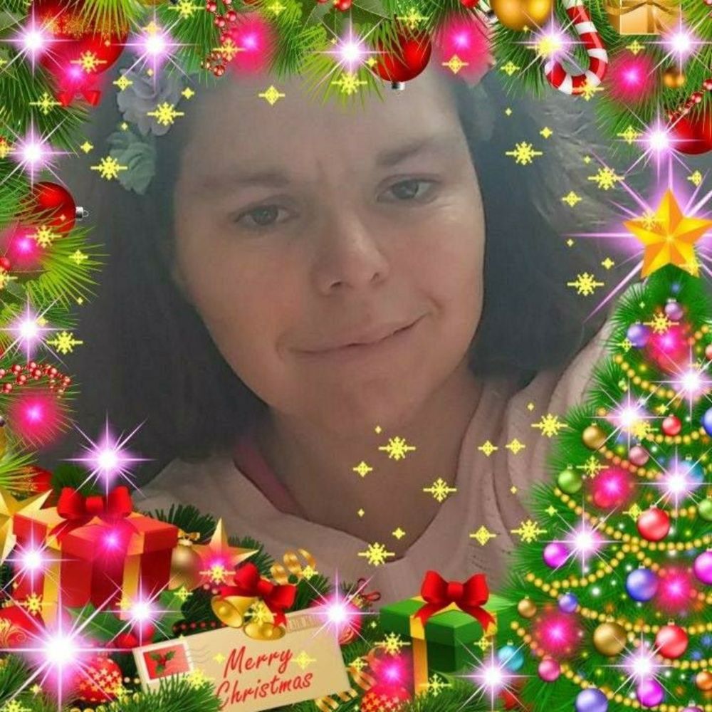 Meet your Posher, Kira