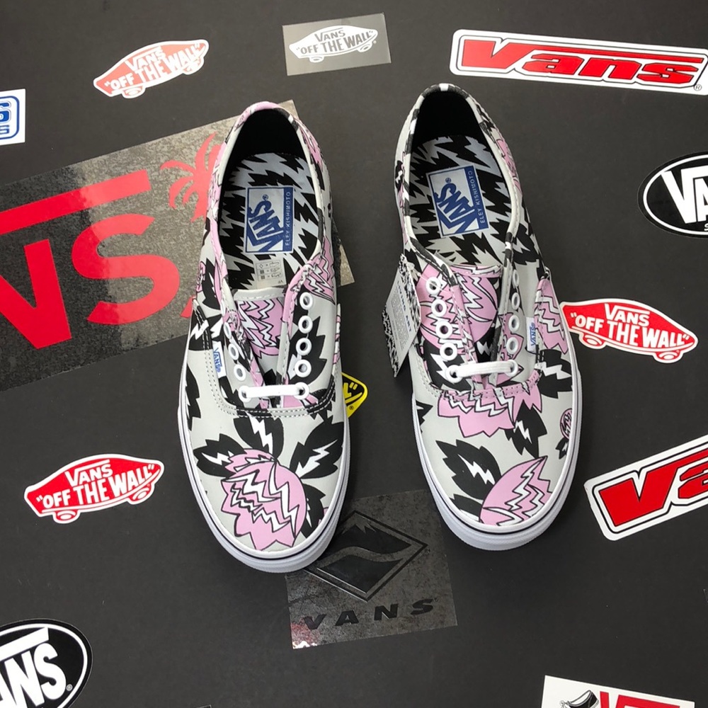 Vans Authentic Elky Kishamoto Collaborations’