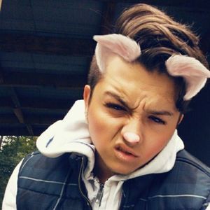 Meet your Posher, Dylan