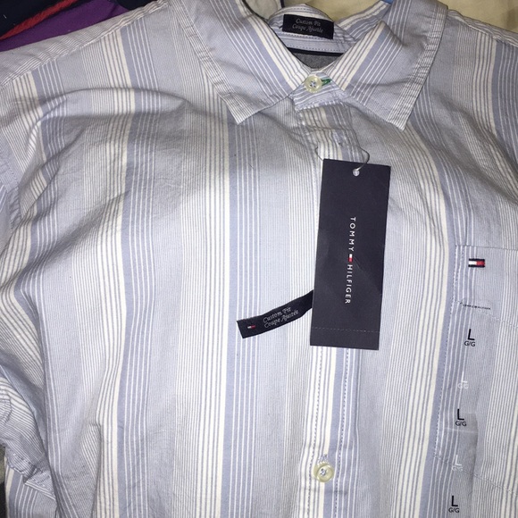 Button down - Picture 2 of 2