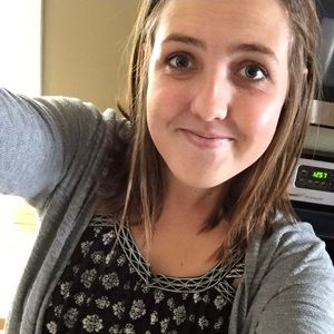 Meet your Posher, Nicole
