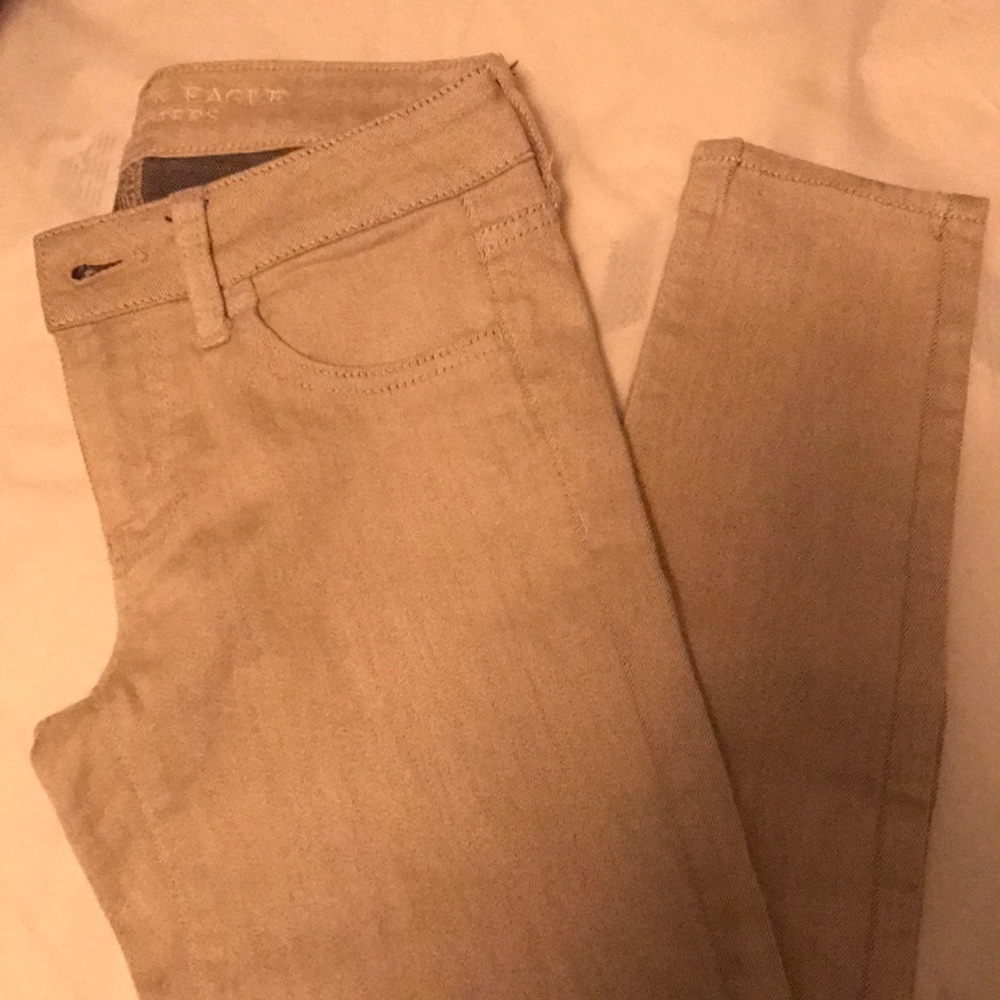 Khaki American Eagle Jeans