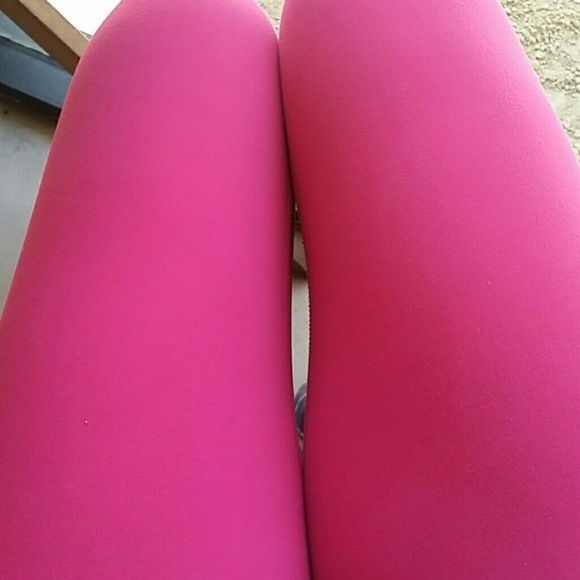 Lululemon Original Align Pants Raspberry - Picture 5 of 5