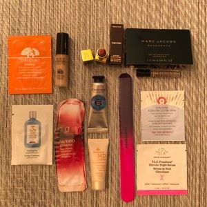 Deluxe minis travel set!