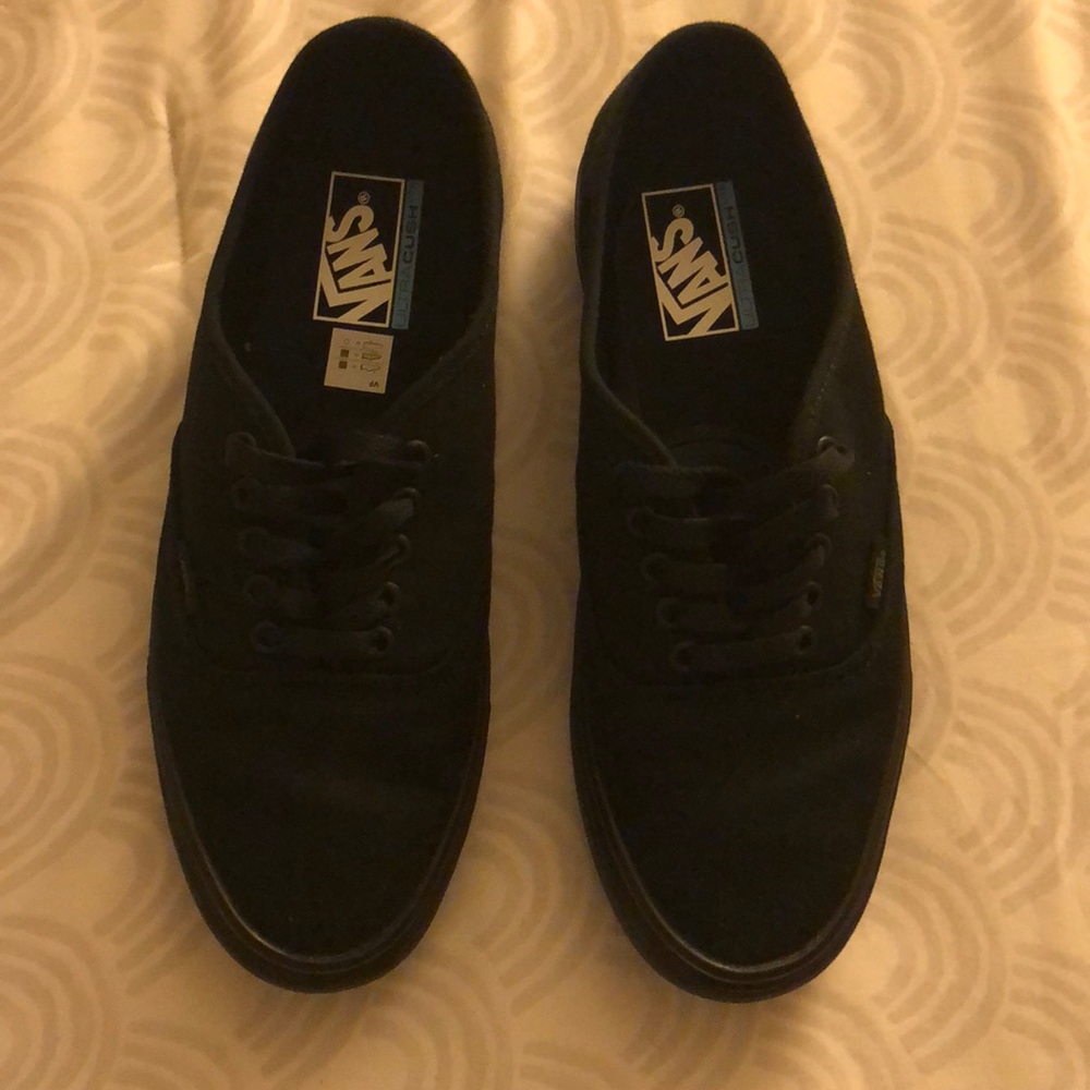 CONVERSE/ Black/ 9/ UltraCushLite/ NeverWorn