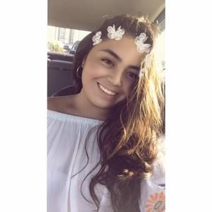 Meet your Posher, Nicole