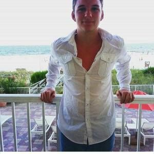 Meet your Posher, Tyler