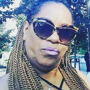 Meet your Posher, La