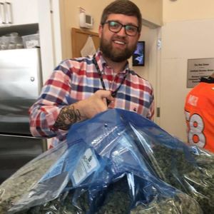 Meet your Posher, Logan