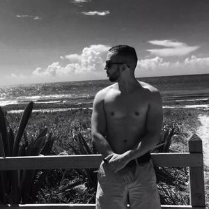 Meet your Posher, Johnny