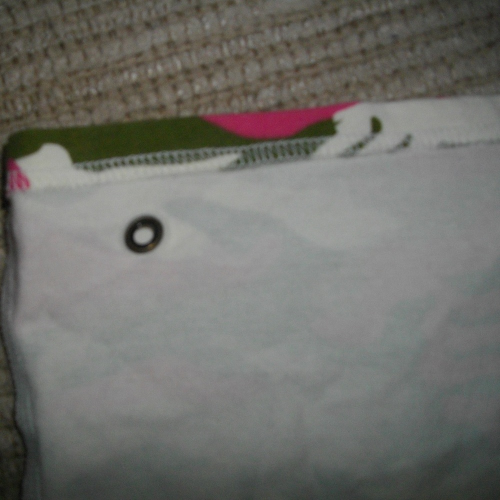 Multicolored Roca Wear L Racer Back Casual Top -- Final Price - Picture 5 of 8