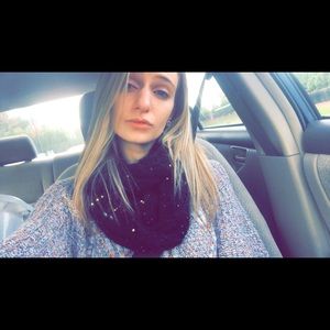 Meet your Posher, Mallory