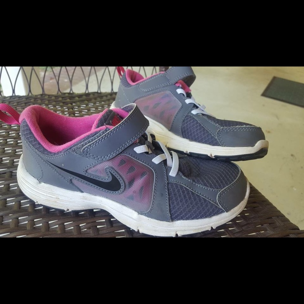 Nike shoes