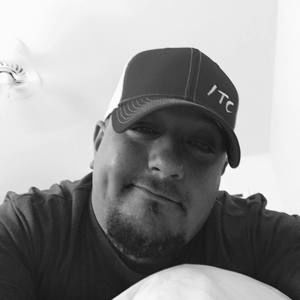 Meet your Posher, Casey