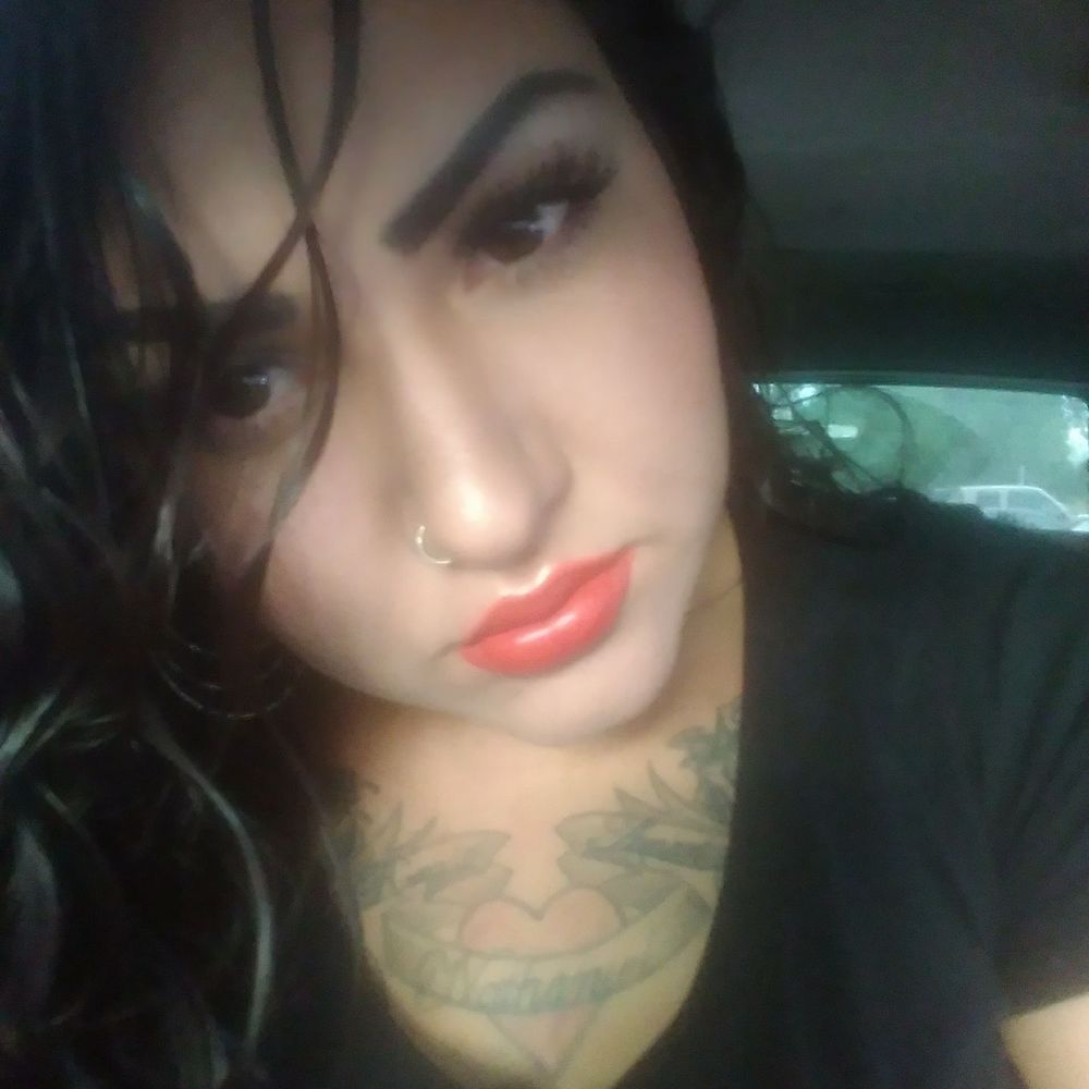 Meet your Posher, Aree