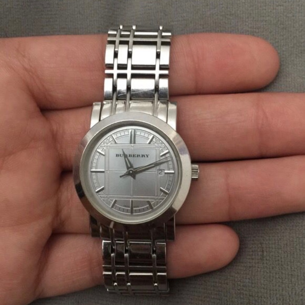 Authentic Burberry Watch Women