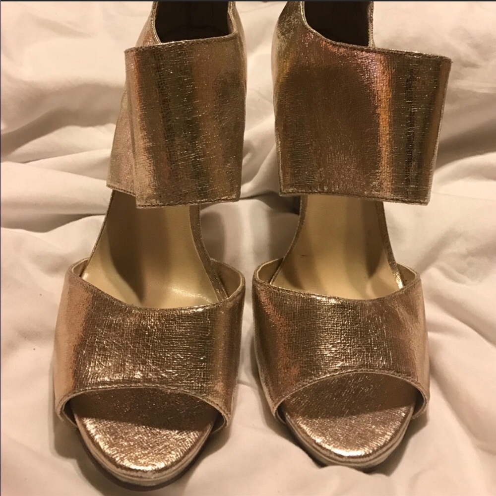 Jimmy Choo knockoff gold sandals Nine West size 11