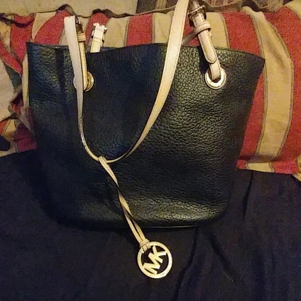 MK pocketbook