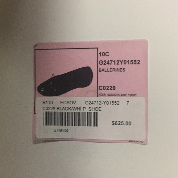 Chanel Shoe Box - Picture 5 of 5