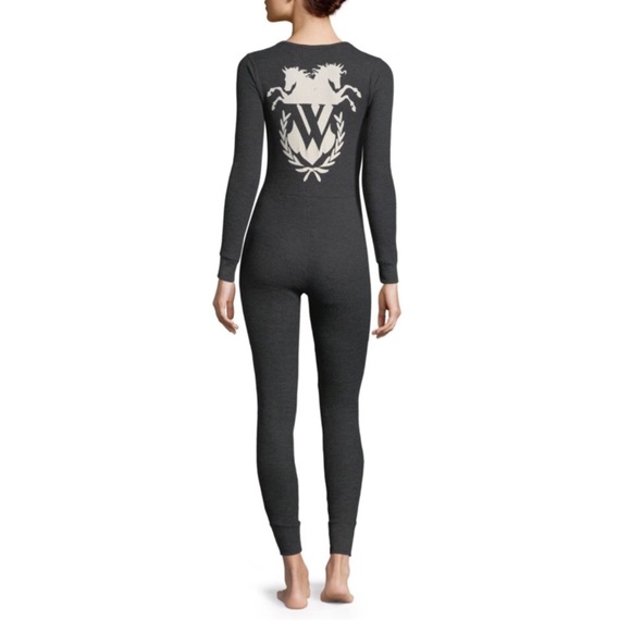 WILDFOX Waffle-Print Logo Jumpsuit - Picture 3 of 5